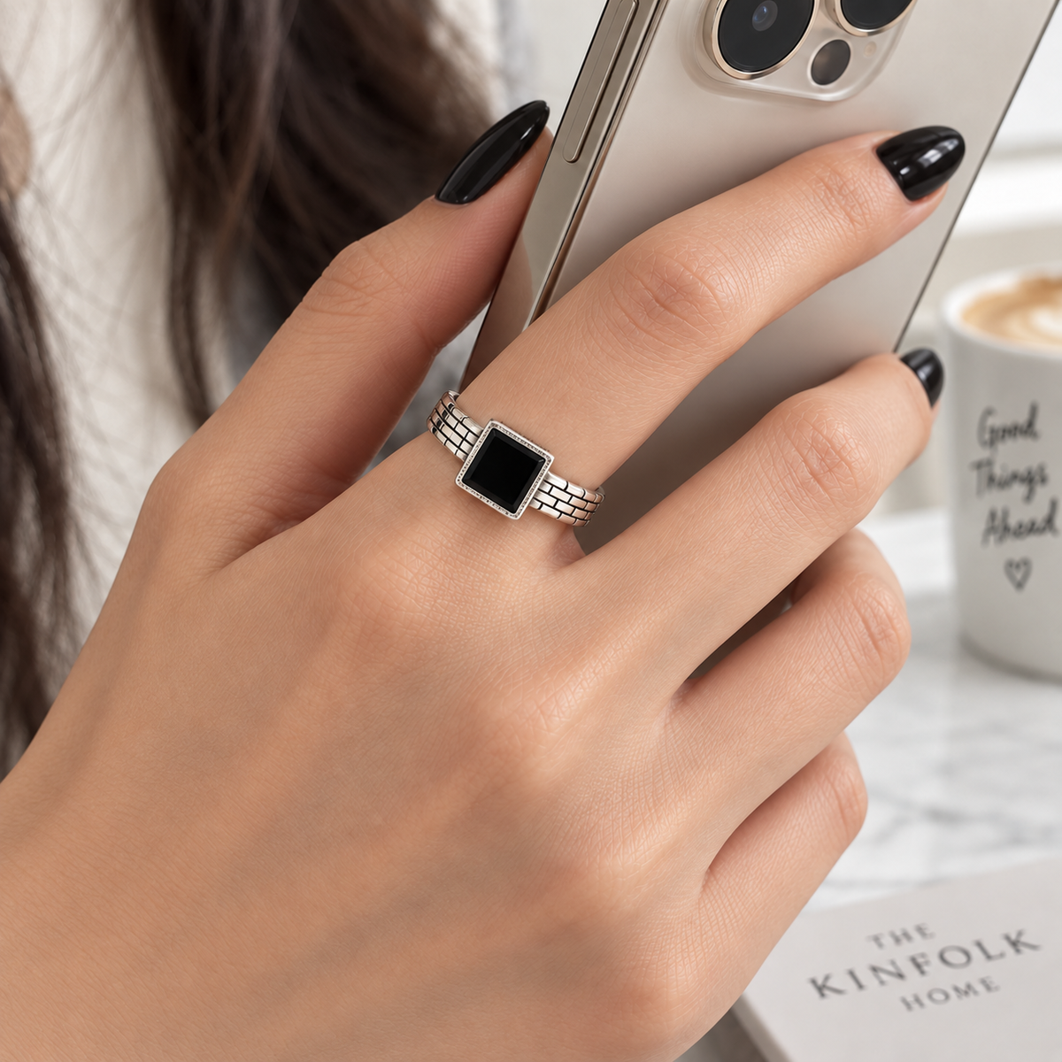 AARVO City Rhinstone Ring- RNG1015