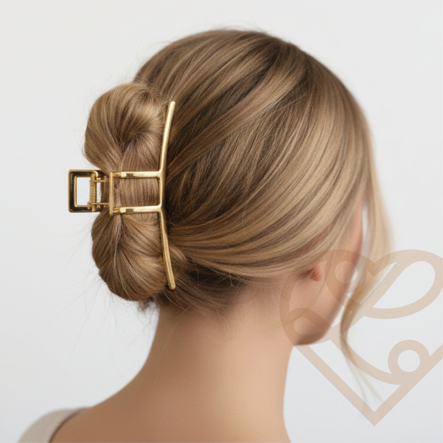 The Midas Touch - Gilded Metal Claw Clip for Luxurious - All-Day Hold - HAR1001