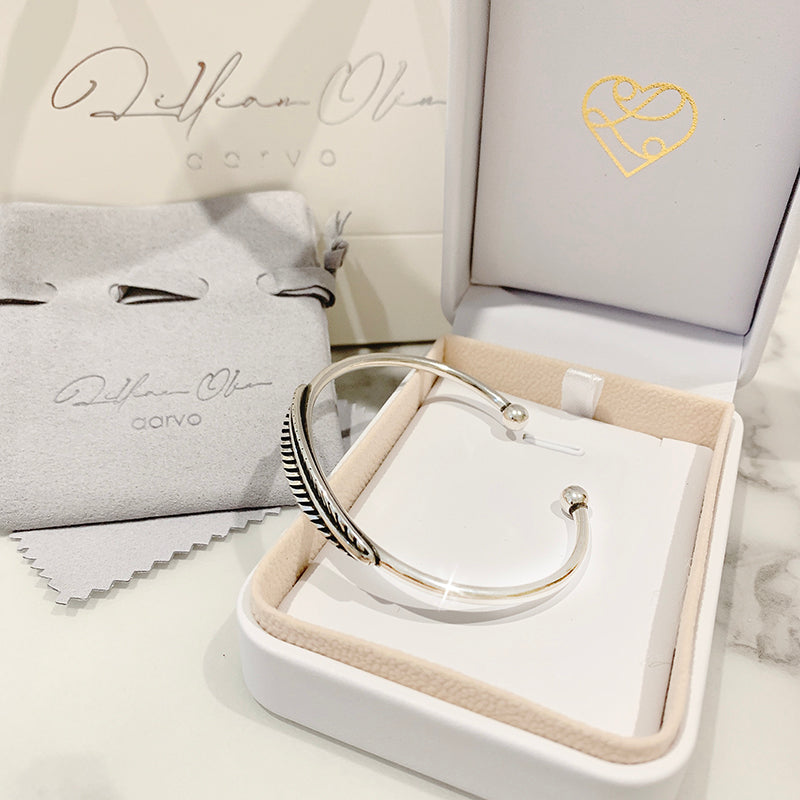 AARVO Elegance Silver Leaf Bangle - BNG1003